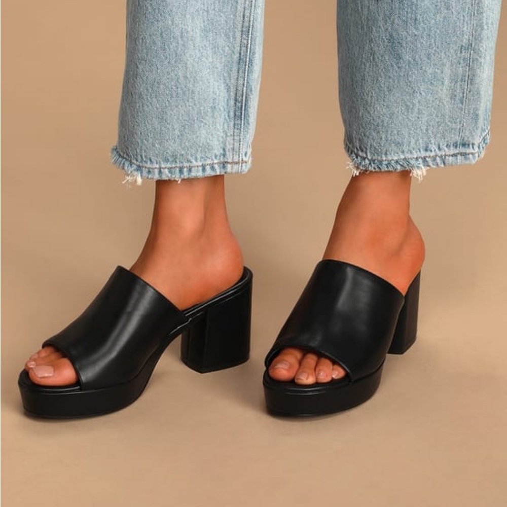 Lulus black platform mules size 7